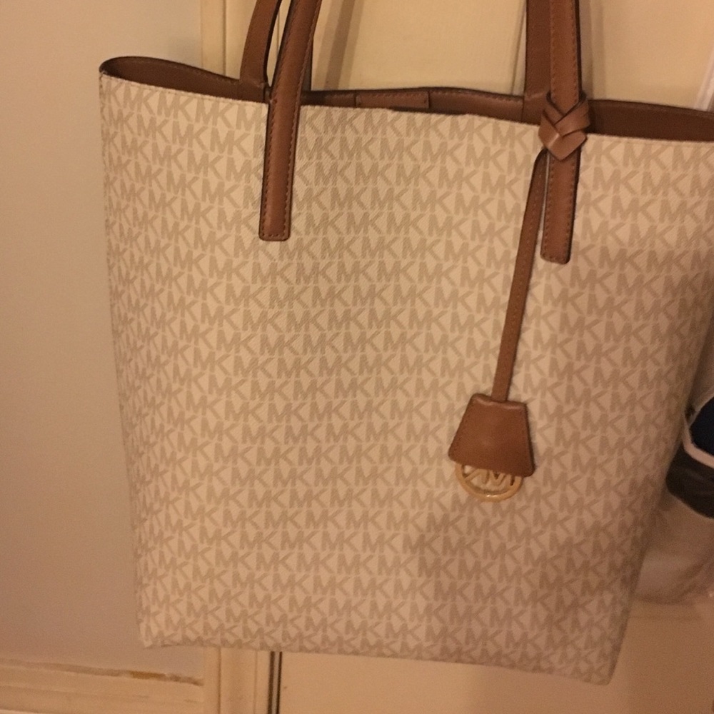 MK large tote